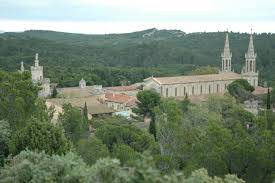 Visiter Tarascon  Abbaye Saint‑Michel de Frigolet